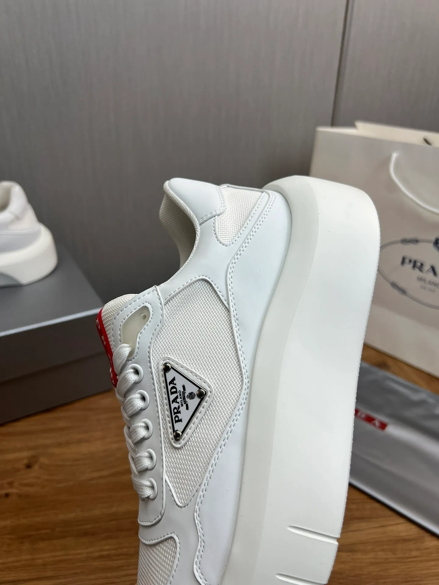 Men's shoes 💰620💰 [PRADA] Men's shoes are popular in the counter, official website is synchronized, high-quality shipments ✔️Original cowhide stitching mesh + cowhide lining, 1🆚1 replica, original original bottom, 38-45 (45 customized, non-refundable)
